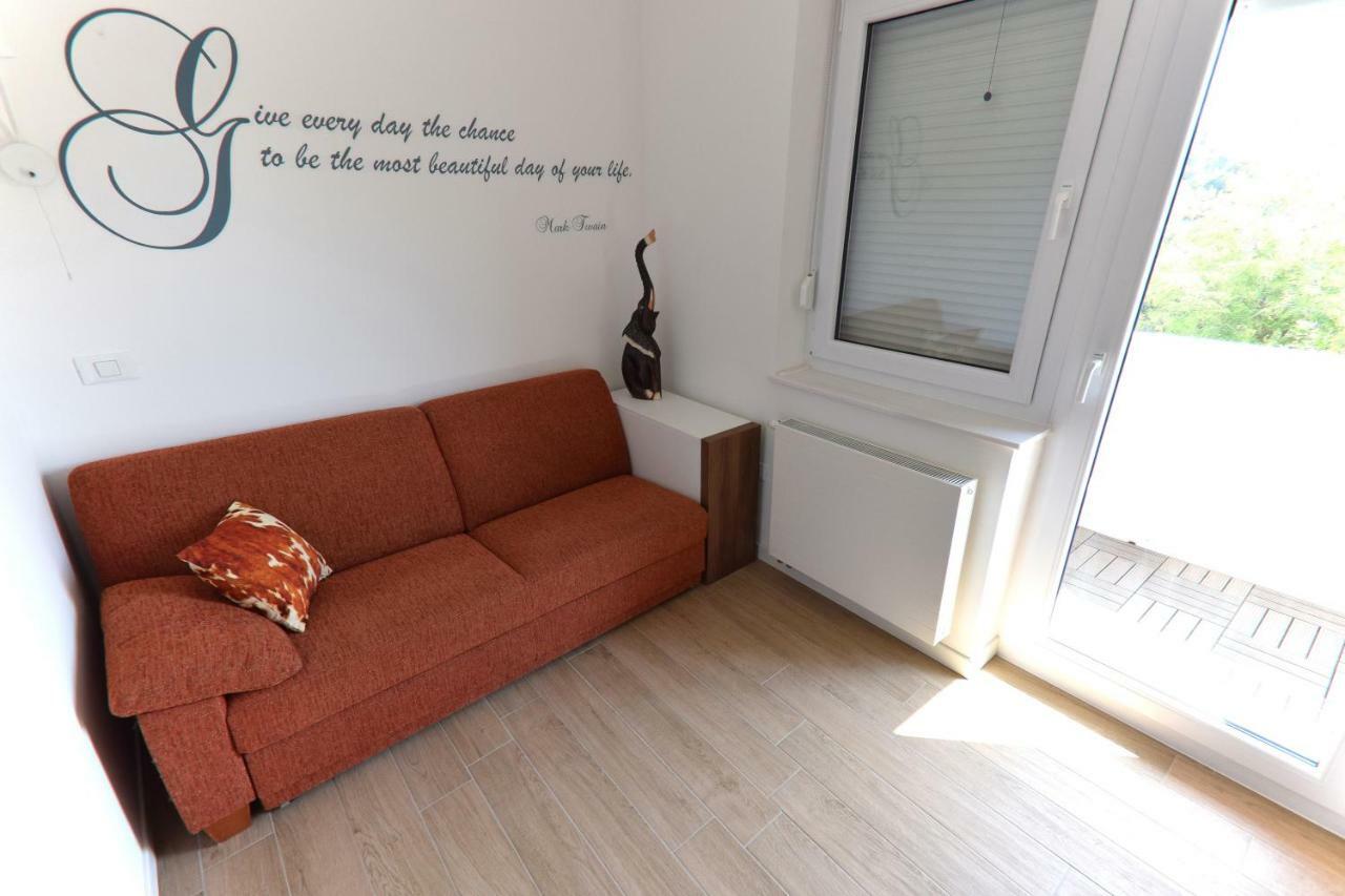 Apartment Vostan بولا المظهر الخارجي الصورة